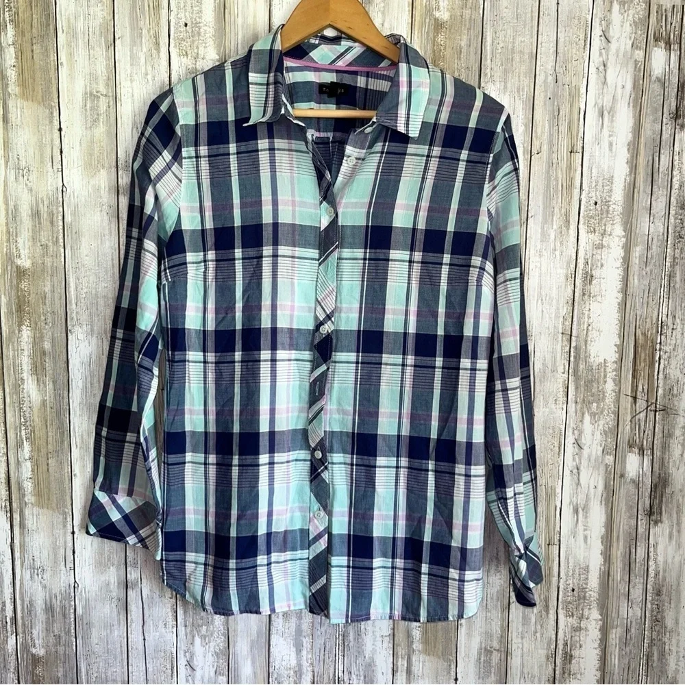 Talbots Classic Cotton Picnic Plaid Button Down - Picture 2 of 6